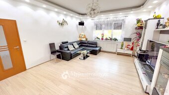 Prodej rodinné domy, 370 m2 - Znojmo - Oblekovice - 3