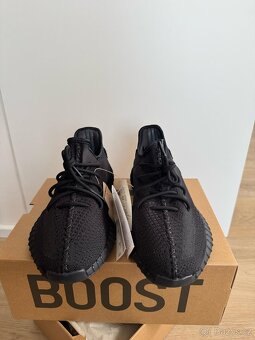 PRODÁM Adidas Yeezy Boost 350 V2 Onyx, 45 1/3 - 3