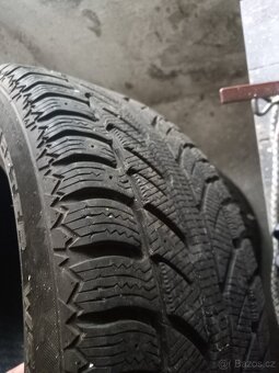 Pneu 215/60 r16 - 3