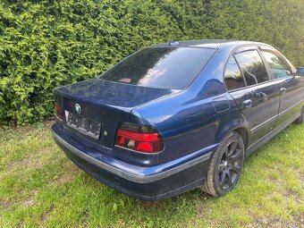 Bmw e39 528i - 3