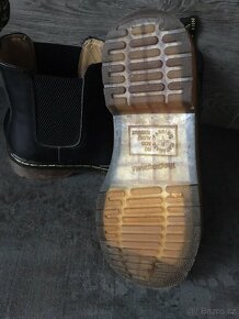 Dr. Martens - 3