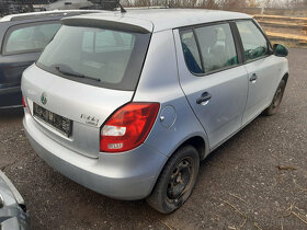 Skoda Fabia 2 2008 1,2HTP 44kW BBM DILY z auta - 3