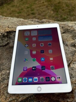 Apple iPad Air 2 WI-FI/LTE se slotem pro SIM kartu - 3