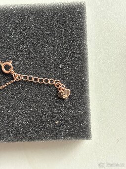 Stříbrný náramek v Rose gold barvě - 3