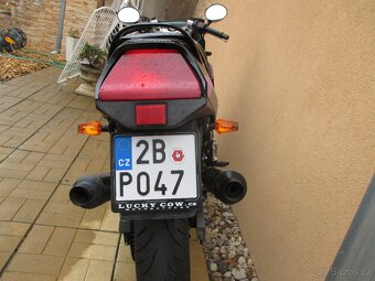 SUZUKI GSX 750 F - 3