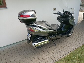 Suzuki Burgman 400 - 3