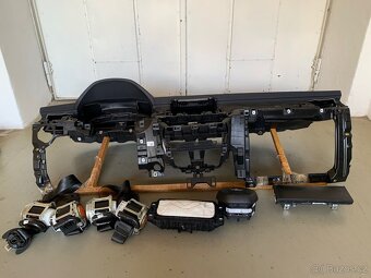 Airbagová sada Škoda Kamiq Scala s originální deskou - 3