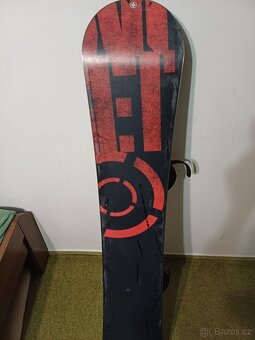 Prodán snowboard Nitro a boty Vans - 3