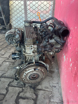 Motor 1,4 MPI 50KW AQW Škoda Fabia kompletní - 3