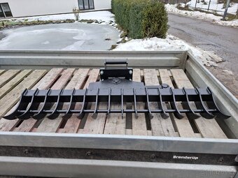 Hrábě na minibagr - 3