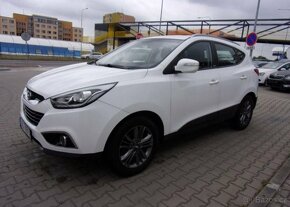 Hyundai ix35 1,7CRDi Xpossiible nafta manuál 85 kw - 3