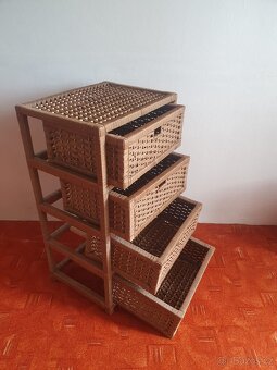 Ratanová komoda - 3