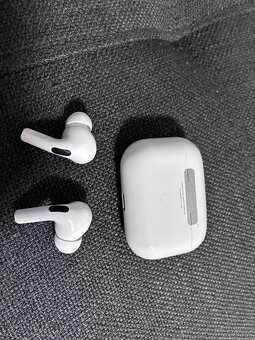AirPods a2190 Pro 2. Gen - 3