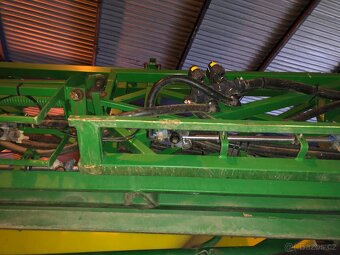 John Deere postřikovač - 3