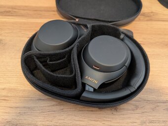 Sony WH-1000XM4 - 3