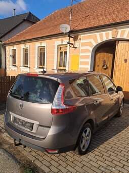 Renault Scenic - 3