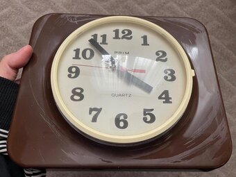 Retro hodiny prim - 3