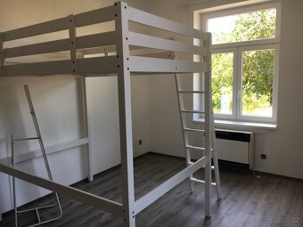 STORÅ Rám vysoké postele, bílé mořidlo, 140x200 cm - 3