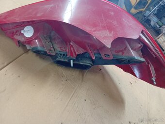 Levé zadní světlo Peugeot 207 do roku 2009 3 a 5 dv. - 3
