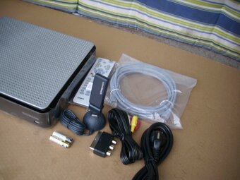 MAXDOME SET TOP BOX - 3