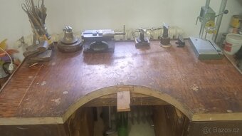 Zlatnický stůl - 3