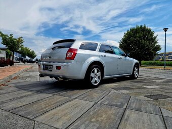 Chrysler 300C 5.7 V8 Hemi 4x4 - 3
