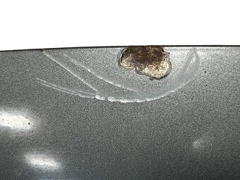 Přední kapota šedá metalíza LR7H VW Passat B8 r.v. 2015 - 3