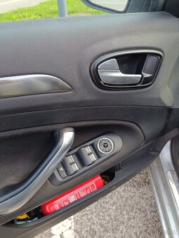 Ford Mondeo combi MK 4 - 3