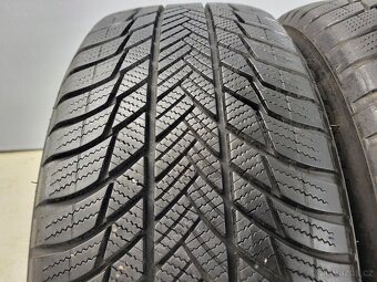 2x 225/60R17 Bridgestone zimní pneu - 3