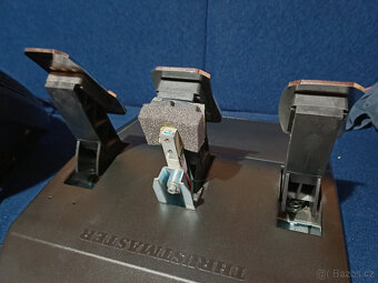 Thrustmaster TMX + T3PA + Loadcell MOD + zarážky židle - 3