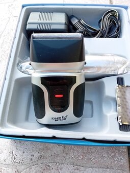 Akumulátorový holící strojek - 3