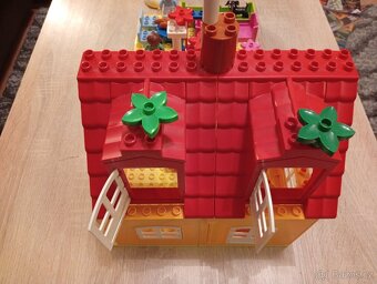Lego Duplo dům s příslušenstvím - 3