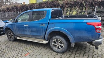 Fiat fullbeck , mitsubishi L200 - 3