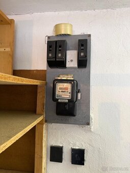 Prodej garáže za zimním stadionem v Táboře - 3