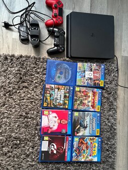 PS4 včetně příslušenství - 3