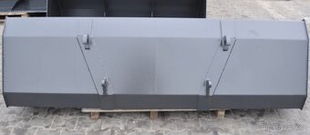 Lžíce na traktor - 3