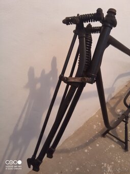 Brampton Bi-flex spring fork , rám Levis - 3