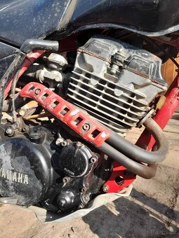 Yamaha XT350 - 3