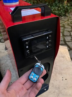 Nezávislé topení naftové 8 kW 12V - 3