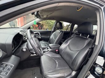 Prodám Toyota Rav4 - 3