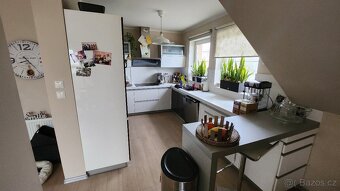 Prodej velkopodlažního bytu v Klášterci nad Ohří - 3