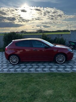 Alfa Romeo Giulietta 1.8 177 KW VELOCE - 3