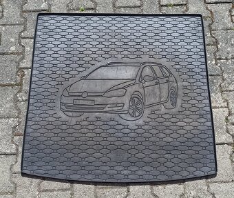 gumové a textilní koberečky VW Golf VIII variant - 3