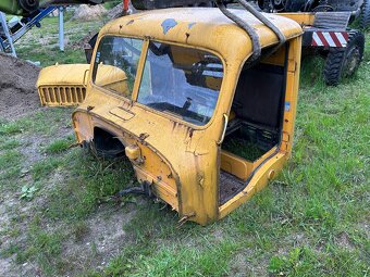Praga V3S kabina - 3