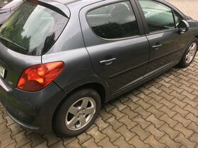 Peugeot 207 1.4 54 kw benzin a 1.6 hdi 9HX nafta - 3
