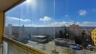 Lodžie / balkon – zasklení / 6ks skleněných polí - 3