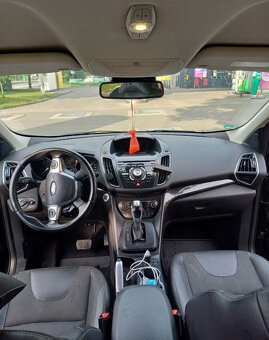 Ford Kuga 2.0 TDCi 4WD 4x4 Titanium - 3