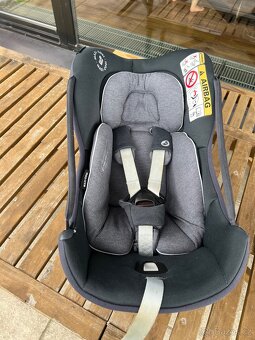 Maxi-Cosi Coral (2020) s ISOFIX základnou - 3