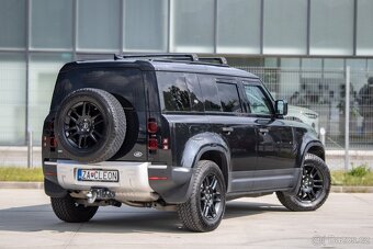 Land Rover Defender - 3