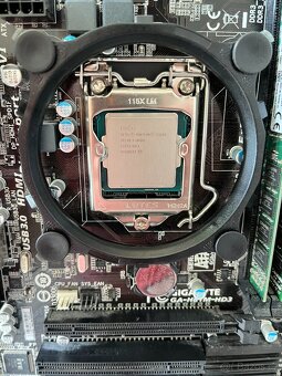 Základ počítače (CPU, MB, RAM, zdroj) - 3